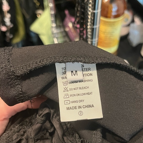 Cropped corset top - Picture 4 of 4